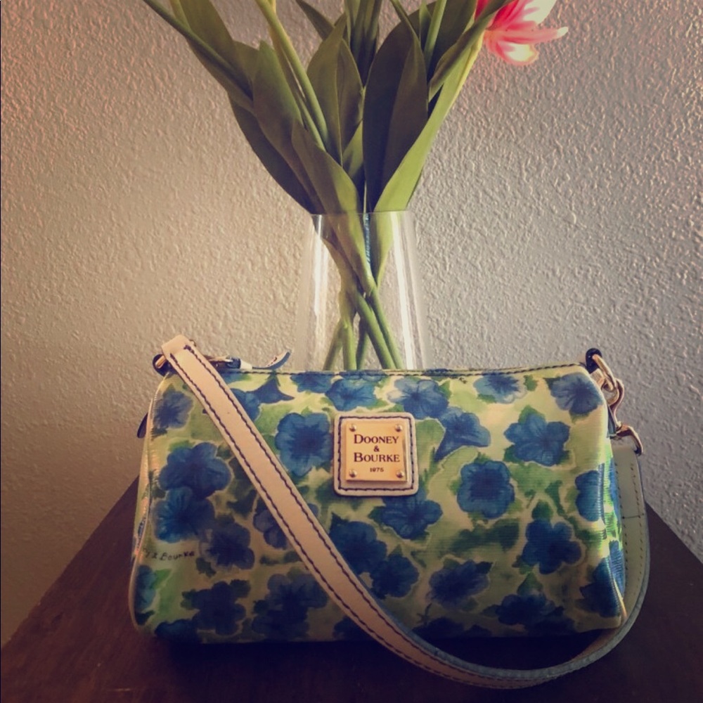 Dooney & Bourke blue petunia barrel purse
